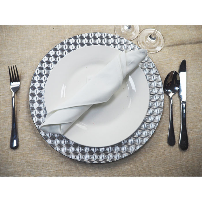 Wholesale Cheap Plastic Silver Charger Plates